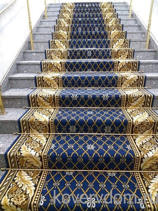 Полушерстяная ковровая дорожка KONSUL blue с укладкой на лестницу
